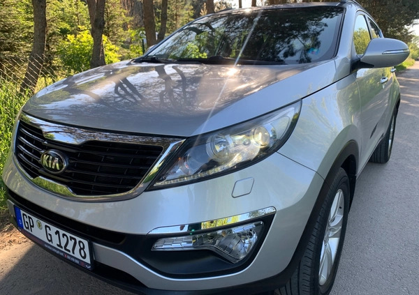 Kia Sportage cena 48500 przebieg: 112000, rok produkcji 2012 z Halinów małe 704